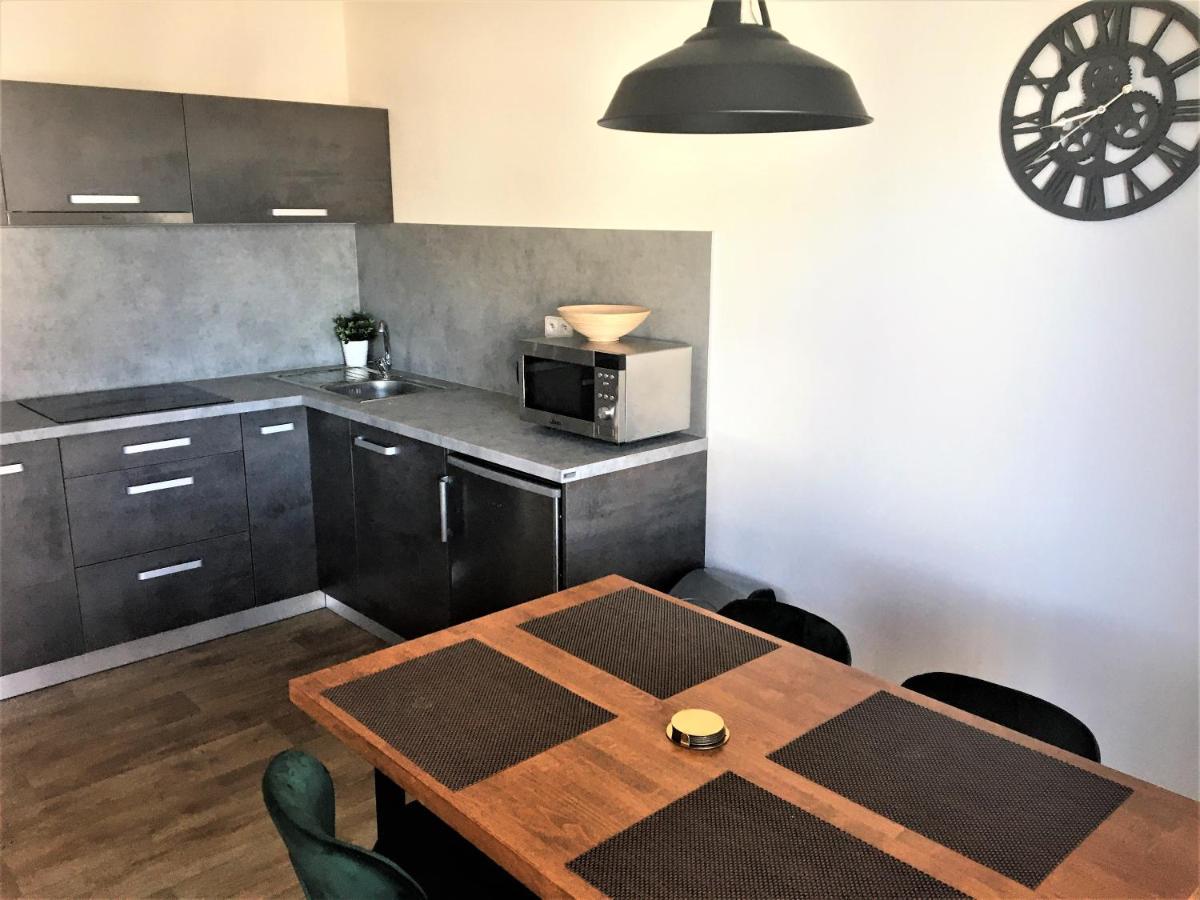 Horske Apartmany Na Pastvinach Vaclavov u Bruntalu Exteriör bild