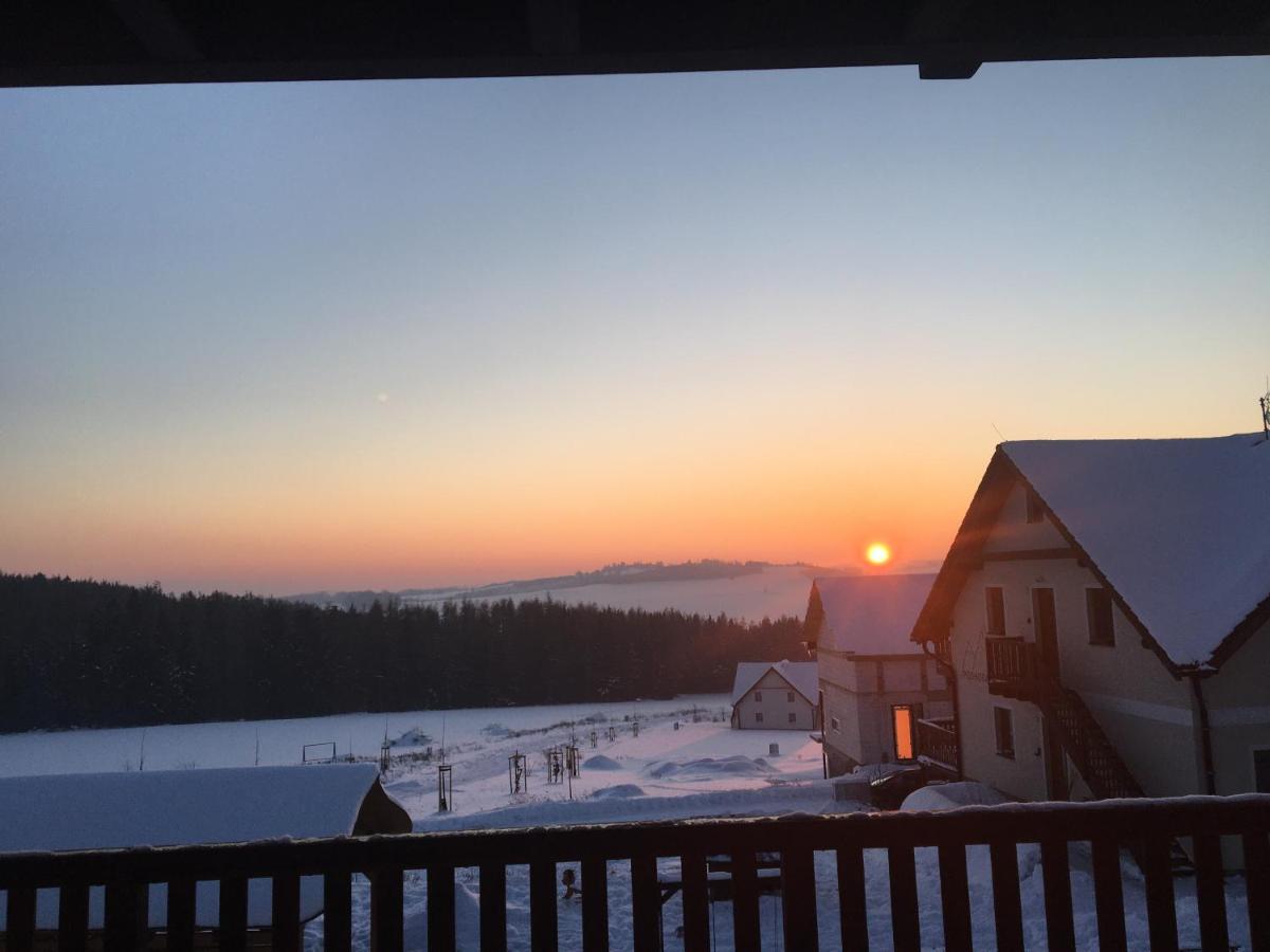 Horske Apartmany Na Pastvinach Vaclavov u Bruntalu Exteriör bild